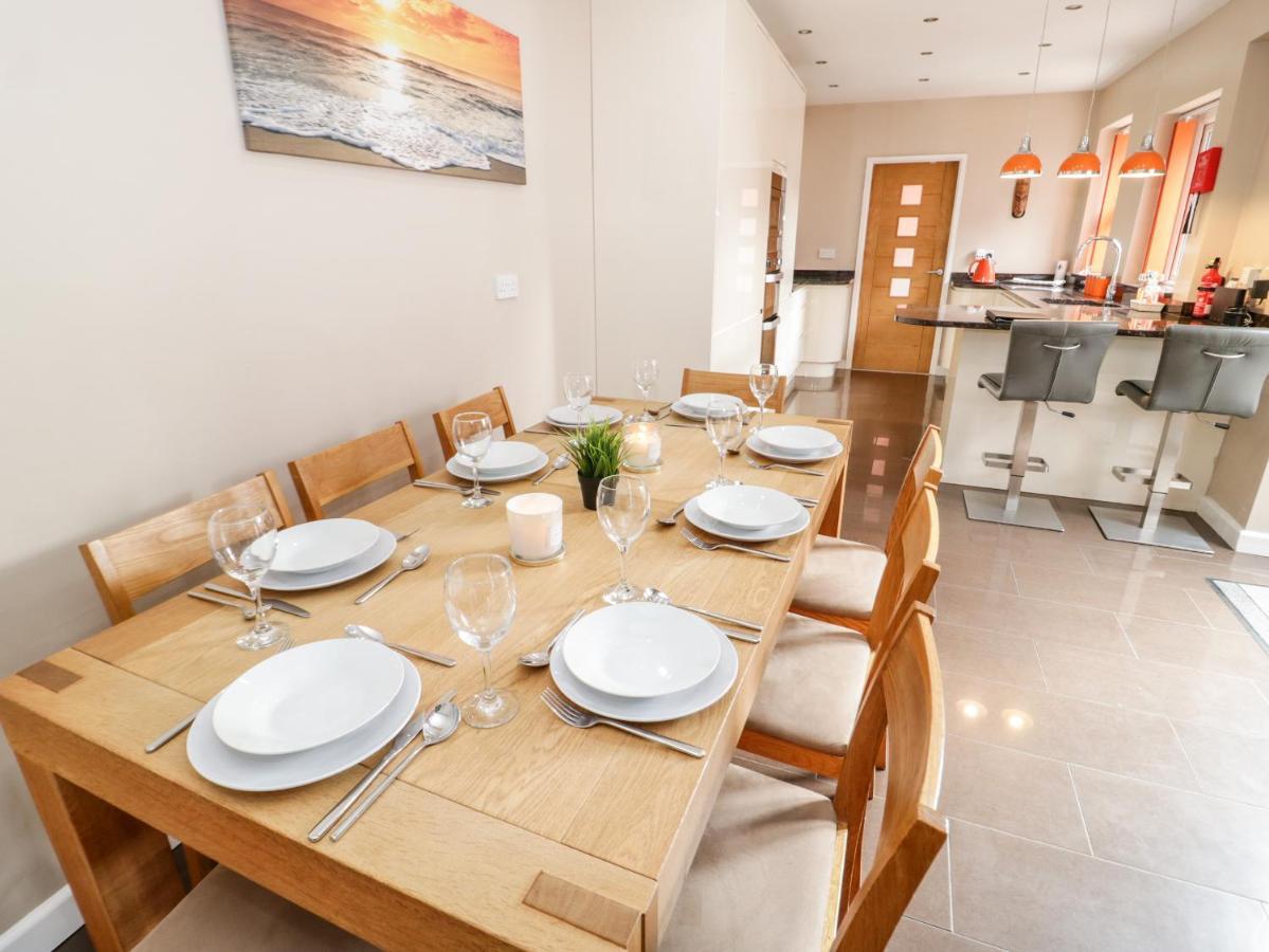 הוילה חלנדודנו 131 Trinity Avenue מראה חיצוני תמונה